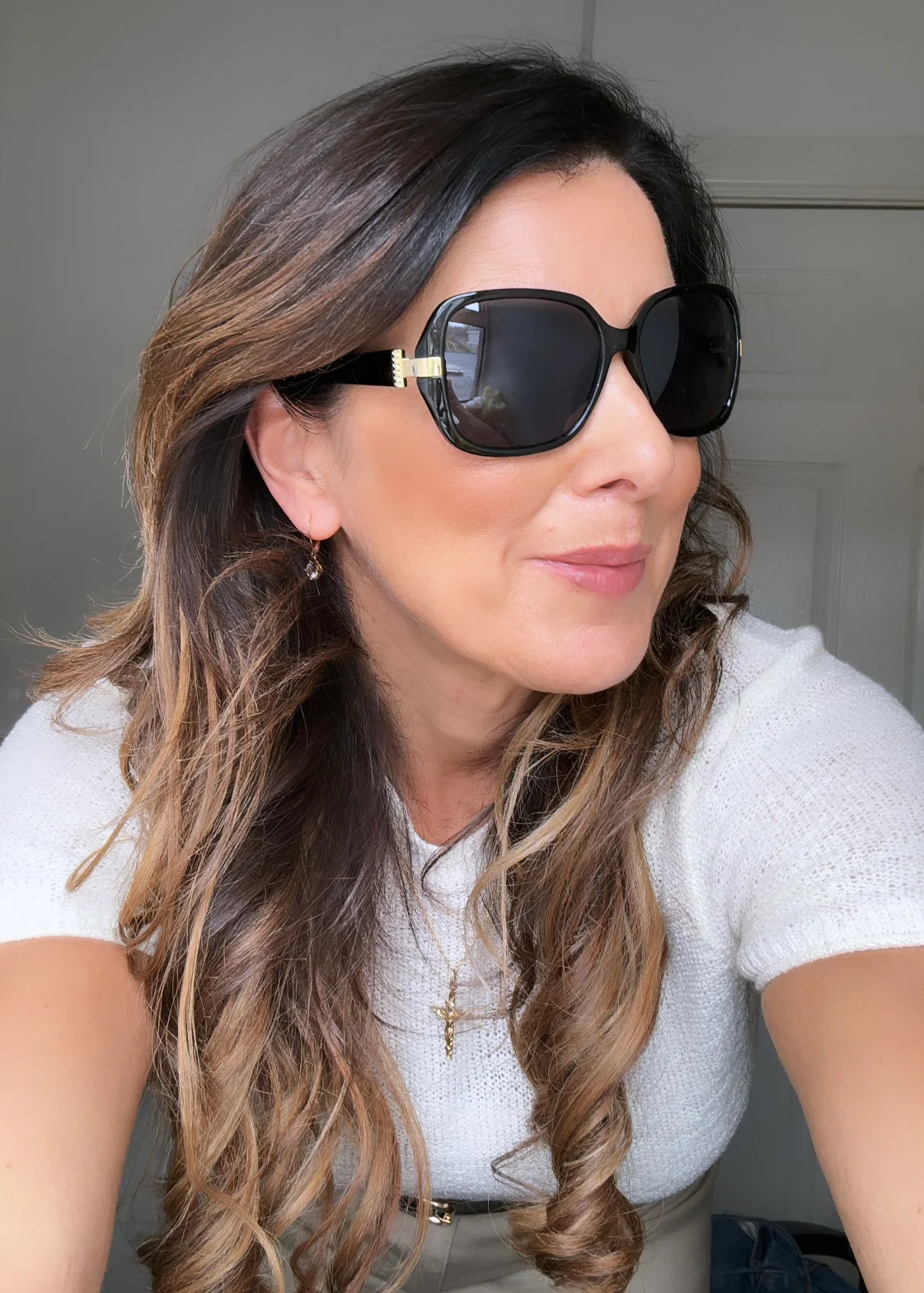 Ketty Black Gold Side Detail Sunglasses - Image 5