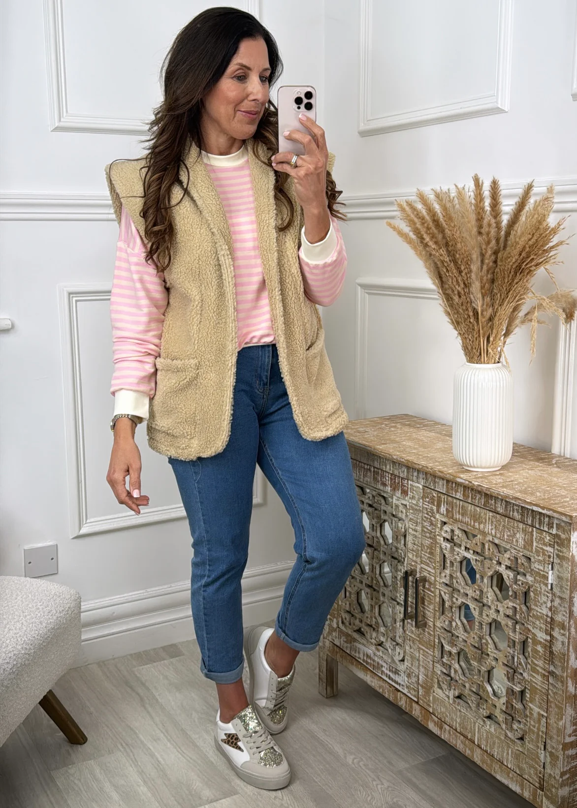Mariosa Beige Faux Sherpa Waistcoat - Image 4