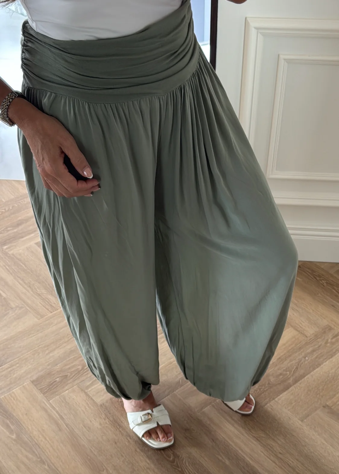 🖤Pre Order🖤Vicki Khaki Harem Pants - Image 3